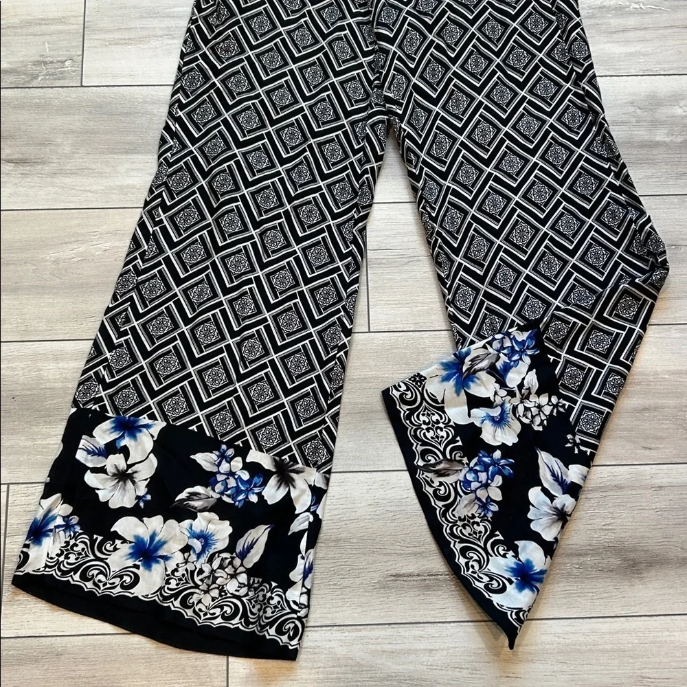 WHBM wide leg polyester pants size 00 blue black